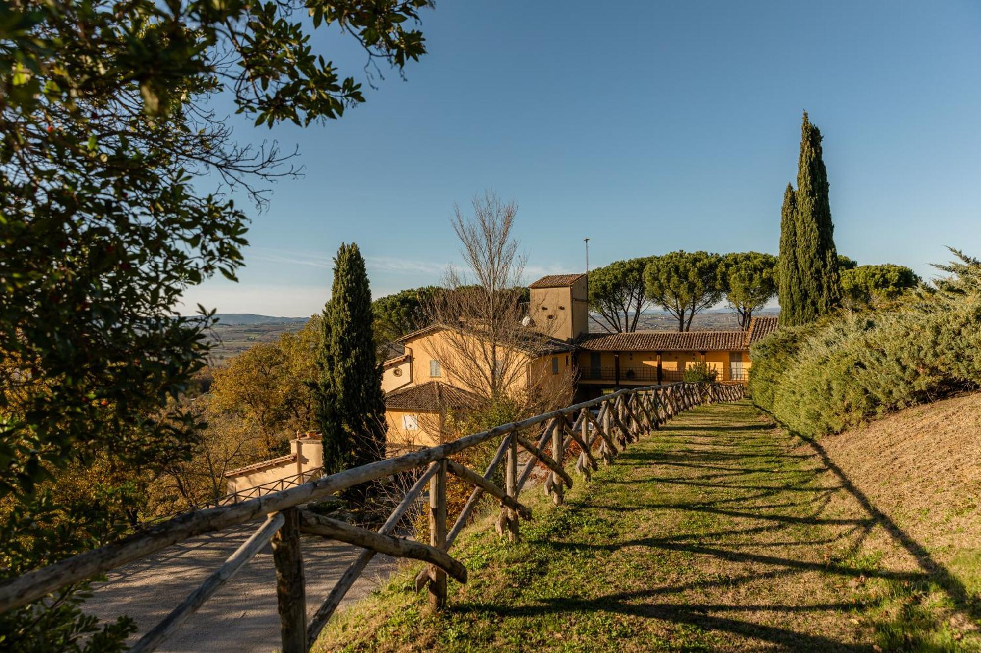 Agriturismo Le Cerque Collazzone Luaran gambar