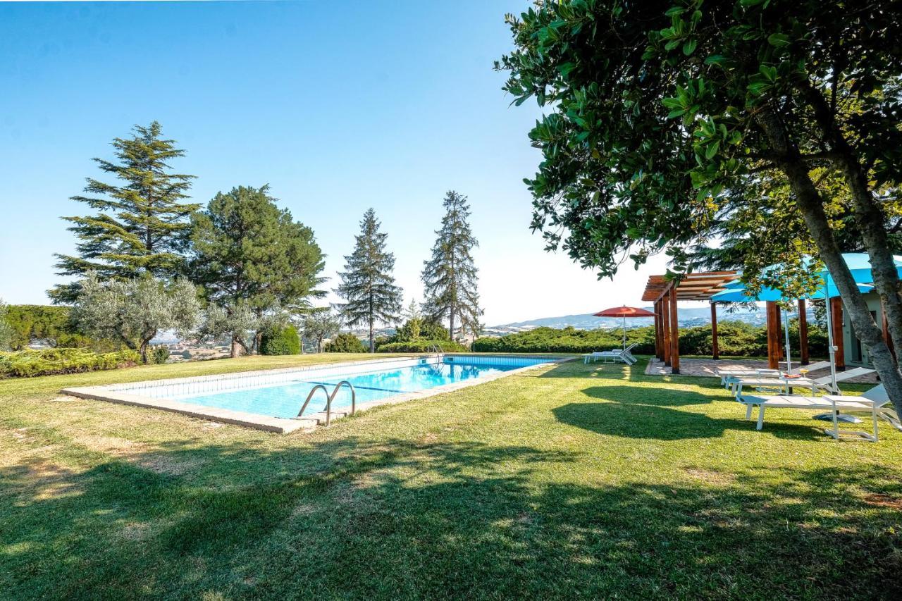 Agriturismo Le Cerque Collazzone Luaran gambar