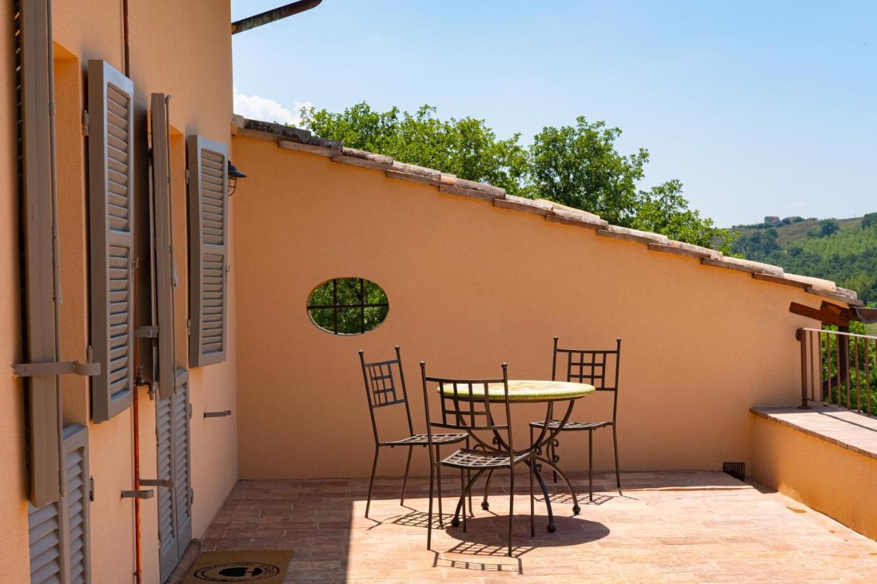 Agriturismo Le Cerque Collazzone Luaran gambar